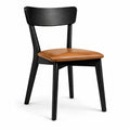 Silla de madera negra con asiento de cuero marrón